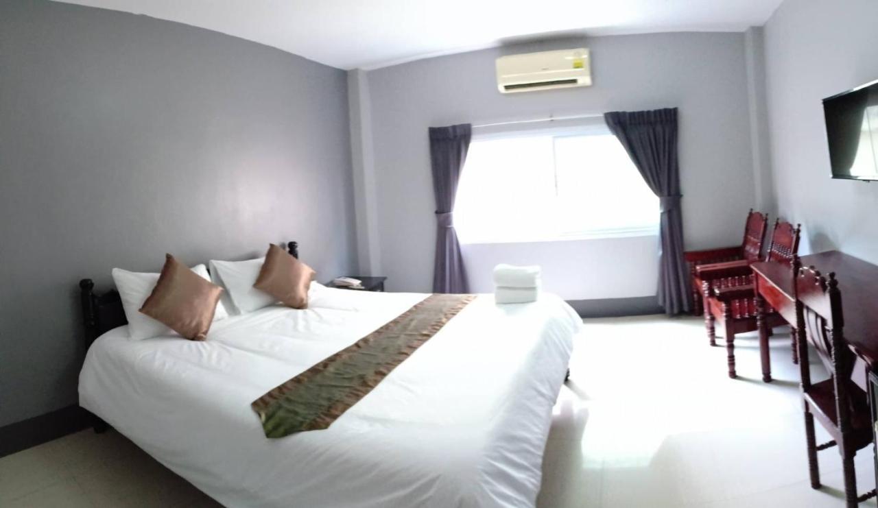 Submukda Phoomplace Hotel Mukdahan Exterior foto