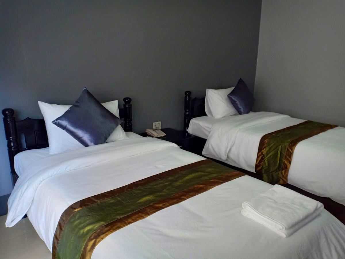 Submukda Phoomplace Hotel Mukdahan Exterior foto